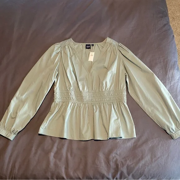 NWT GAP Puff Sleeve Peplum Top Sage Size Large - Picture 2 of 13